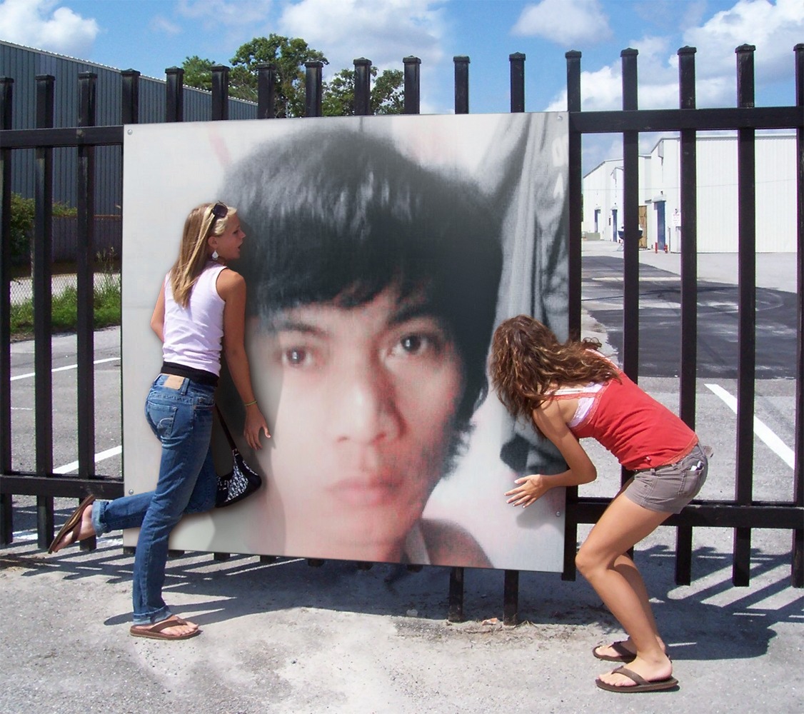 PF_Two_Female_Fans_08032015181217596.jpg